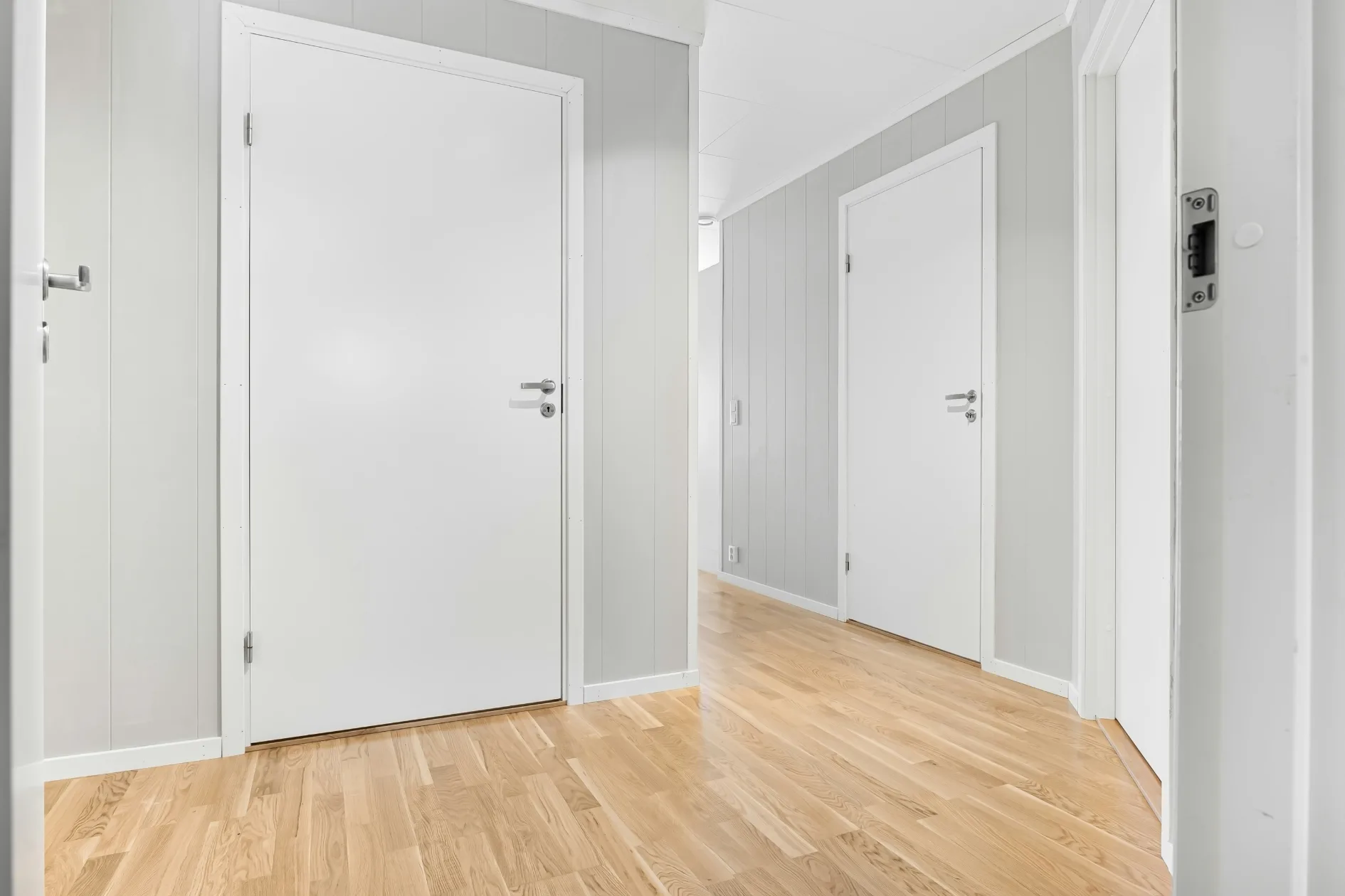 Εσωτερικές πόρτες — Mykonos Woodworks